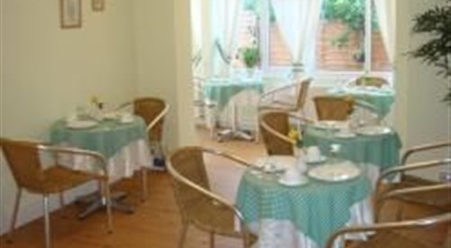 Ingledene Guest House, Bournemouth 3