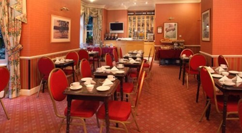 Langorf Hotel, London 4