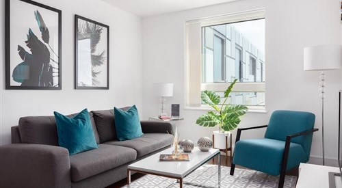 Lincoln Plaza Serviced Apartments, London 1