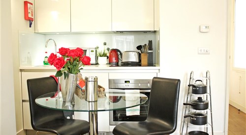 London City Apartments, London 4