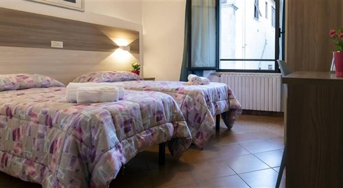 Foresteria Valdese, Florence 4