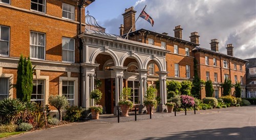 Oatlands Park Hotel, Weybridge 