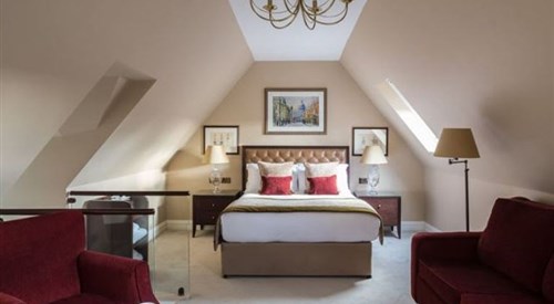 St. Paul Hotel, Hammersmith 1