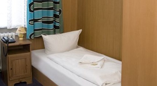 Hotel Pension Rheingold, Berlin 1