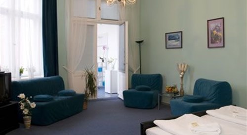 Hotel Pension Rheingold, Berlin 4