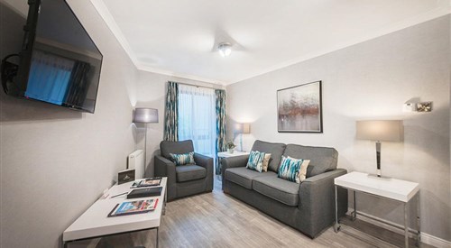 The Knight Residence, Edinburgh 1