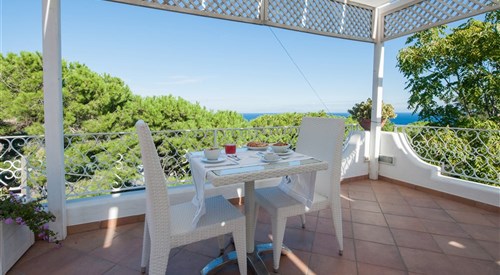 Villa Marinella B&B, Ischia 1