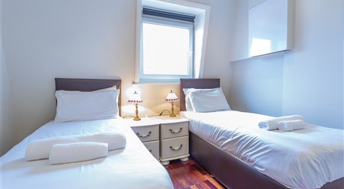 Castletown House Serviced Apartments, London 4