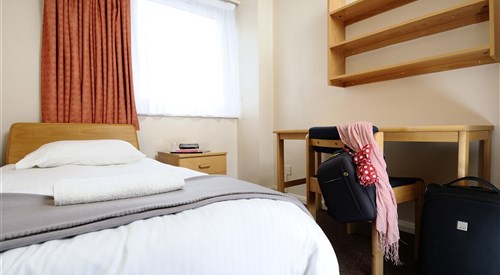 Park House Hostel, London 1