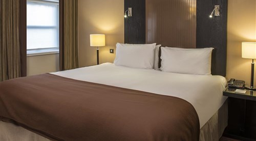 De Vere Latimer Estate, Latimer 1