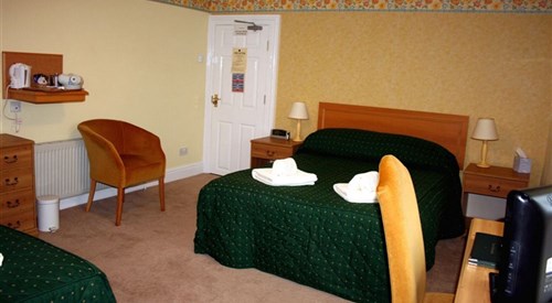 Yarn Market Hotel, Minehead 4