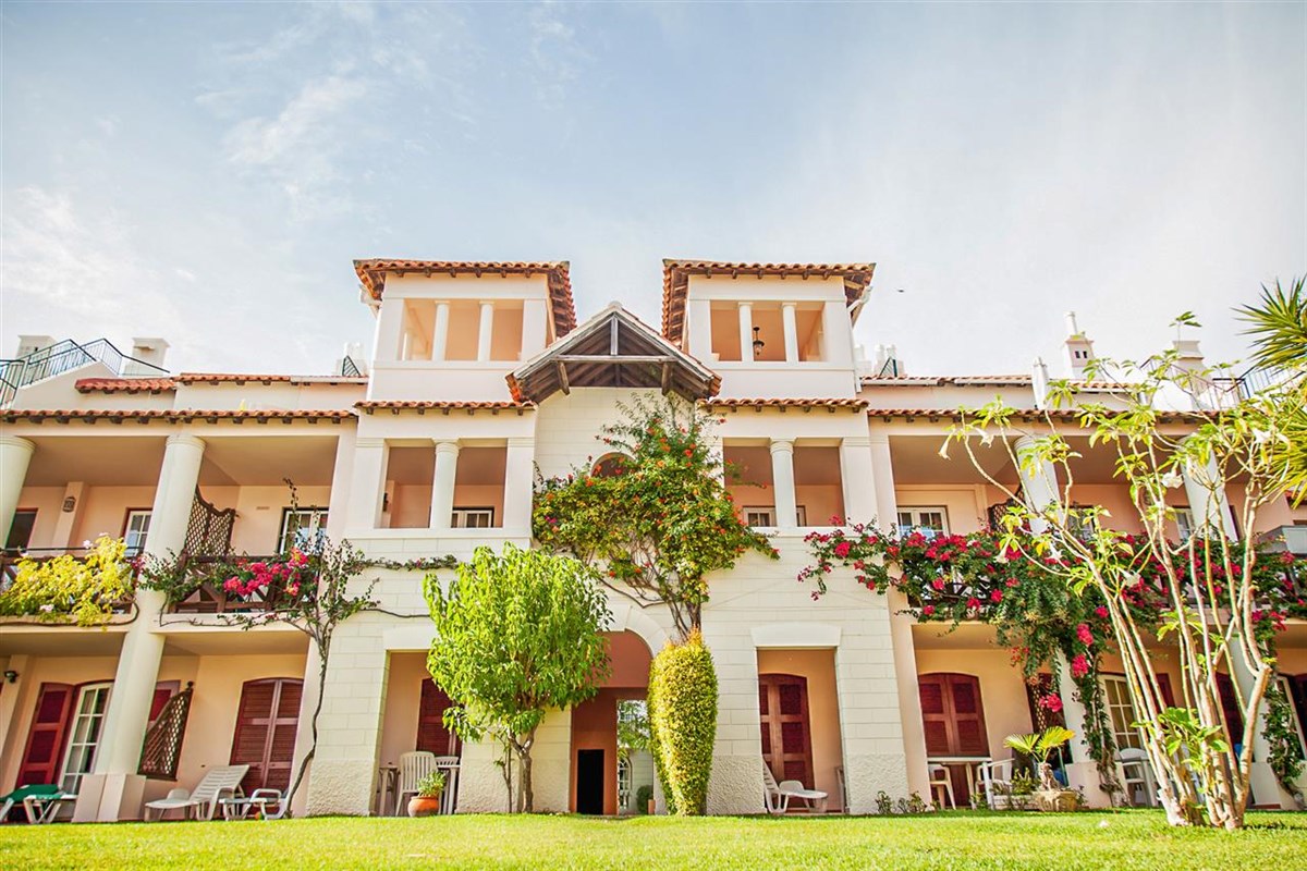 Jardins externos do resort