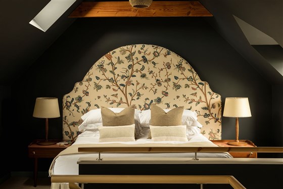 Blackhouse honeymoon bedroom suite views