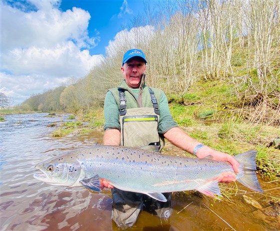 20Ib+ Spring Salmon for Simon. The stretches largest Salmon.