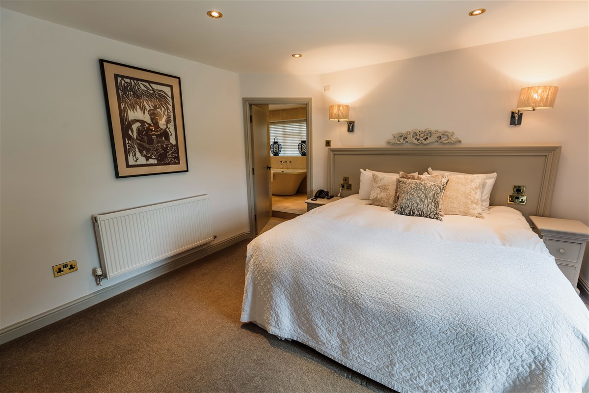 Edale Suite