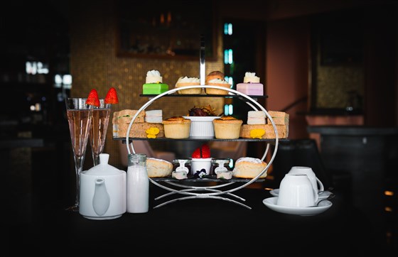 The Fizzy Tarté Luxury Afternoon Tea
