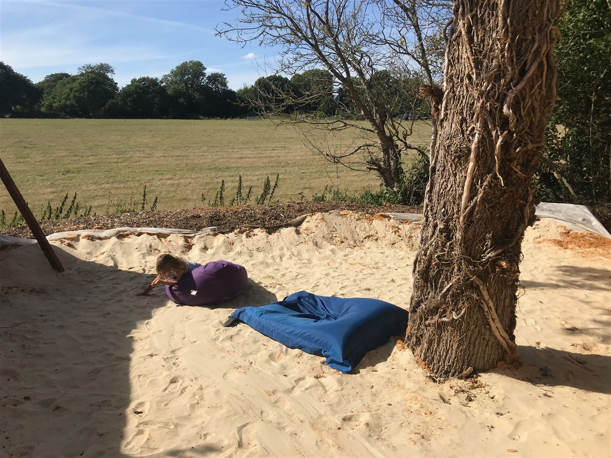 Playa del pueblo de yurtas