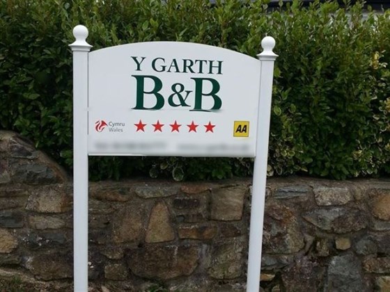 B&B Y Garth