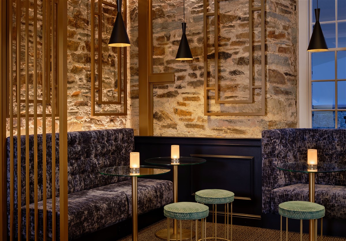 Gin bar and lounge