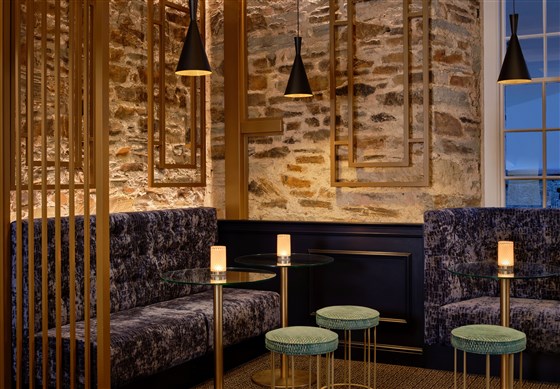 Gin bar and lounge