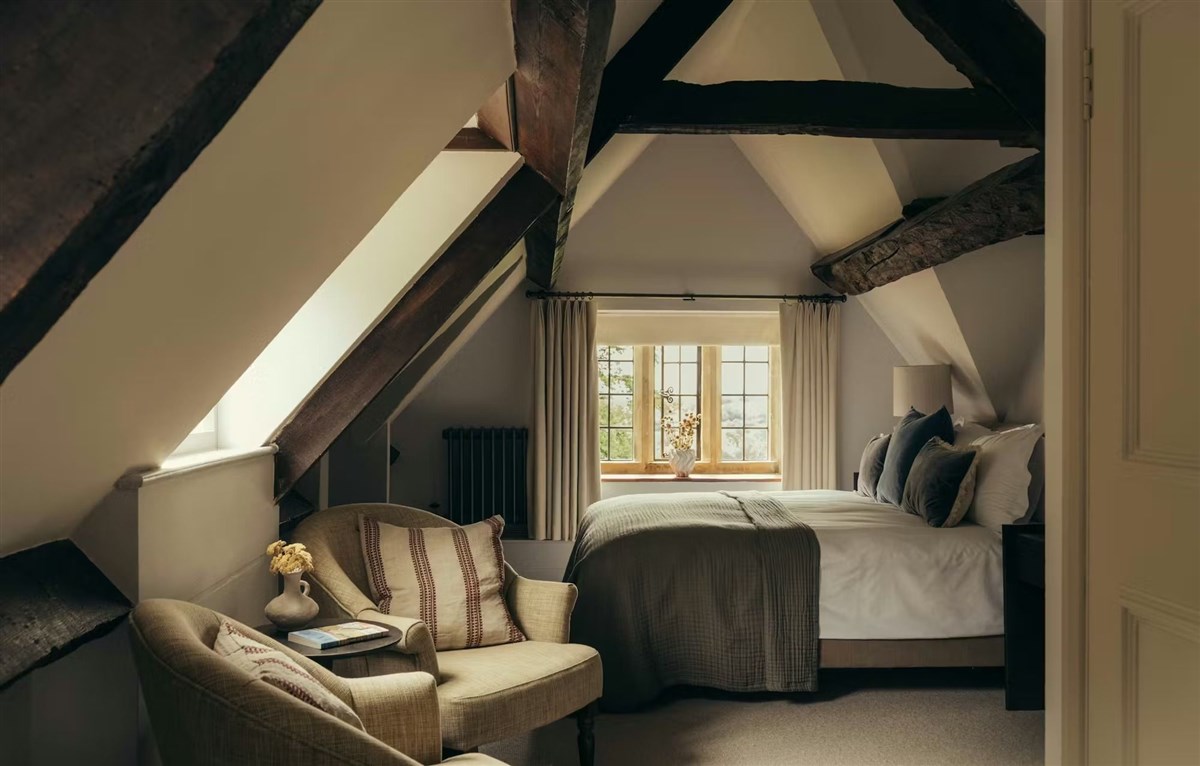 Manor House Room
