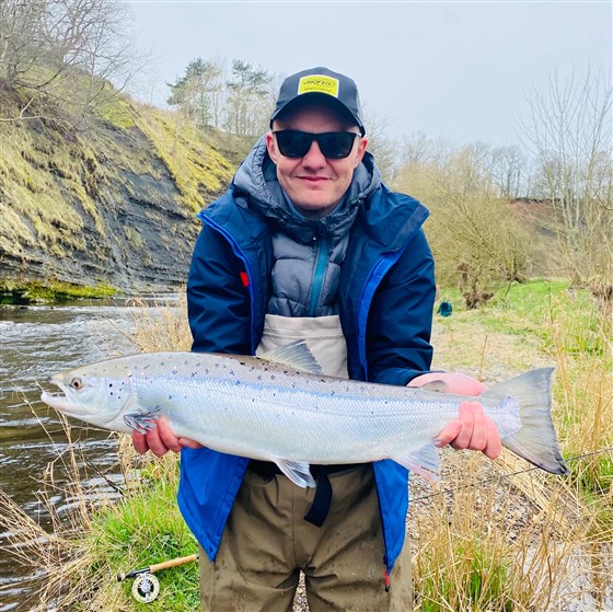 First Spring Salmon for Ian out the Pig.