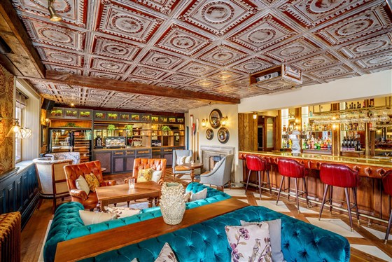 Nelson's gastropub and bar