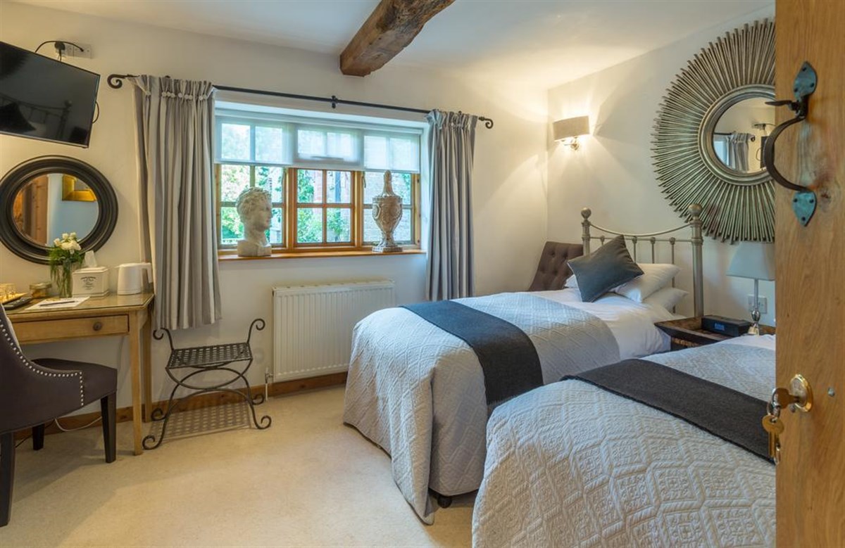 Blounts Court Farm, Wiltshire