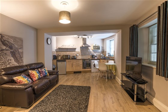 Open Plan Lounge, Kitchen