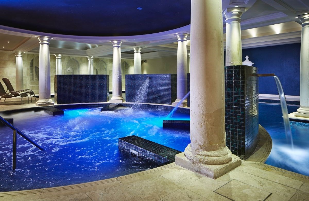 Hydrotherapy Pool - Utopia Spa 