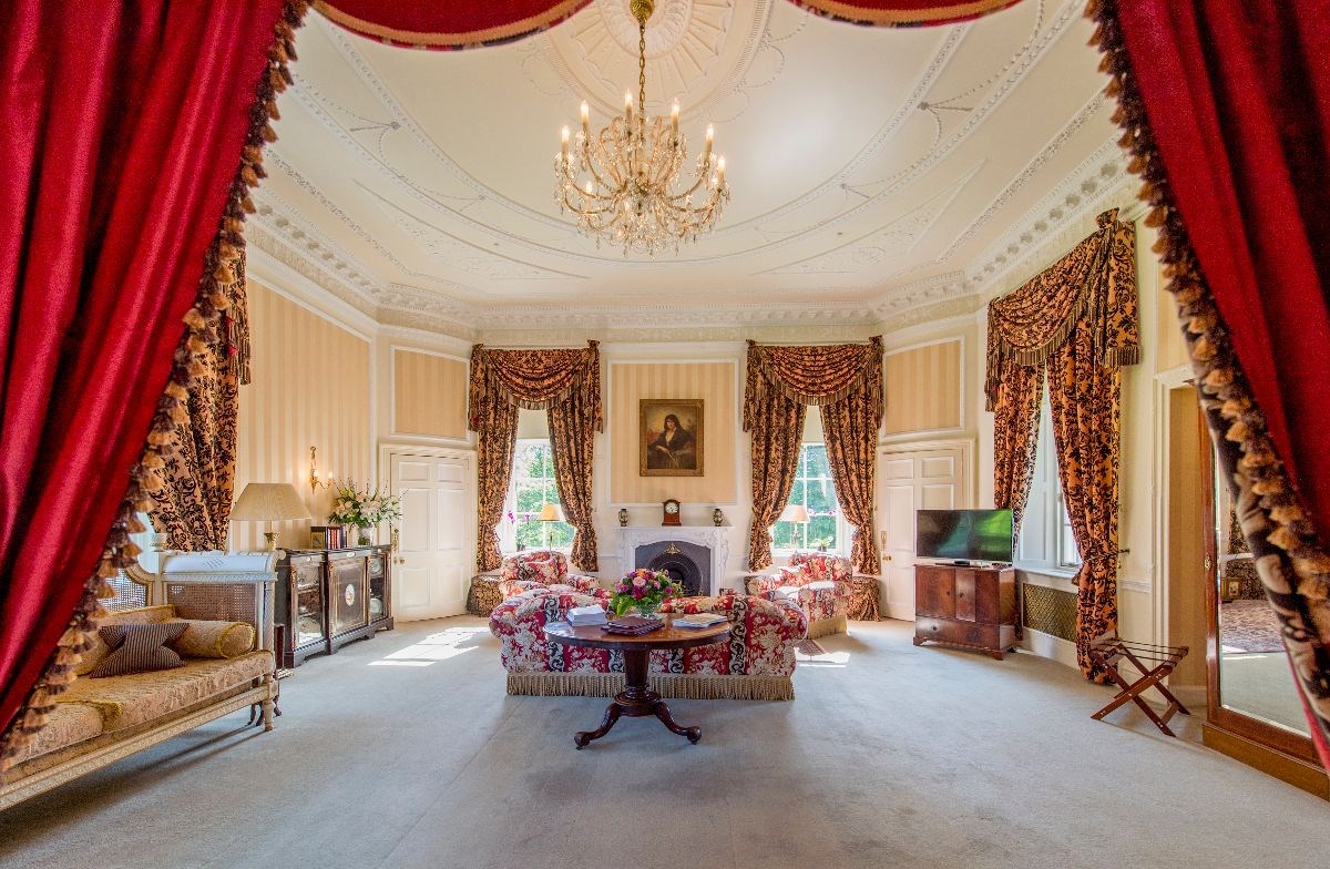 Earl of Inchcape Suite
