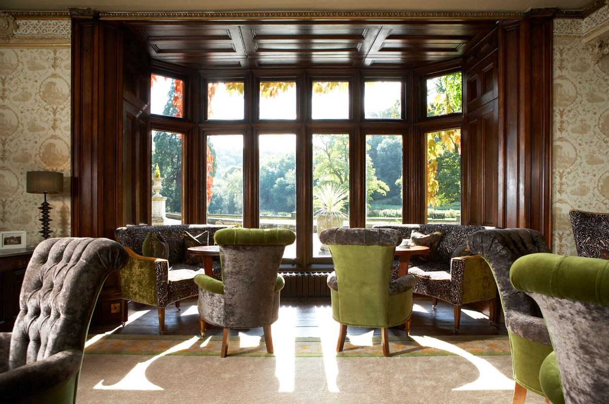 Shakespeare Lounge