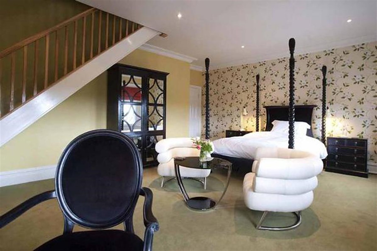 Bedroom 8