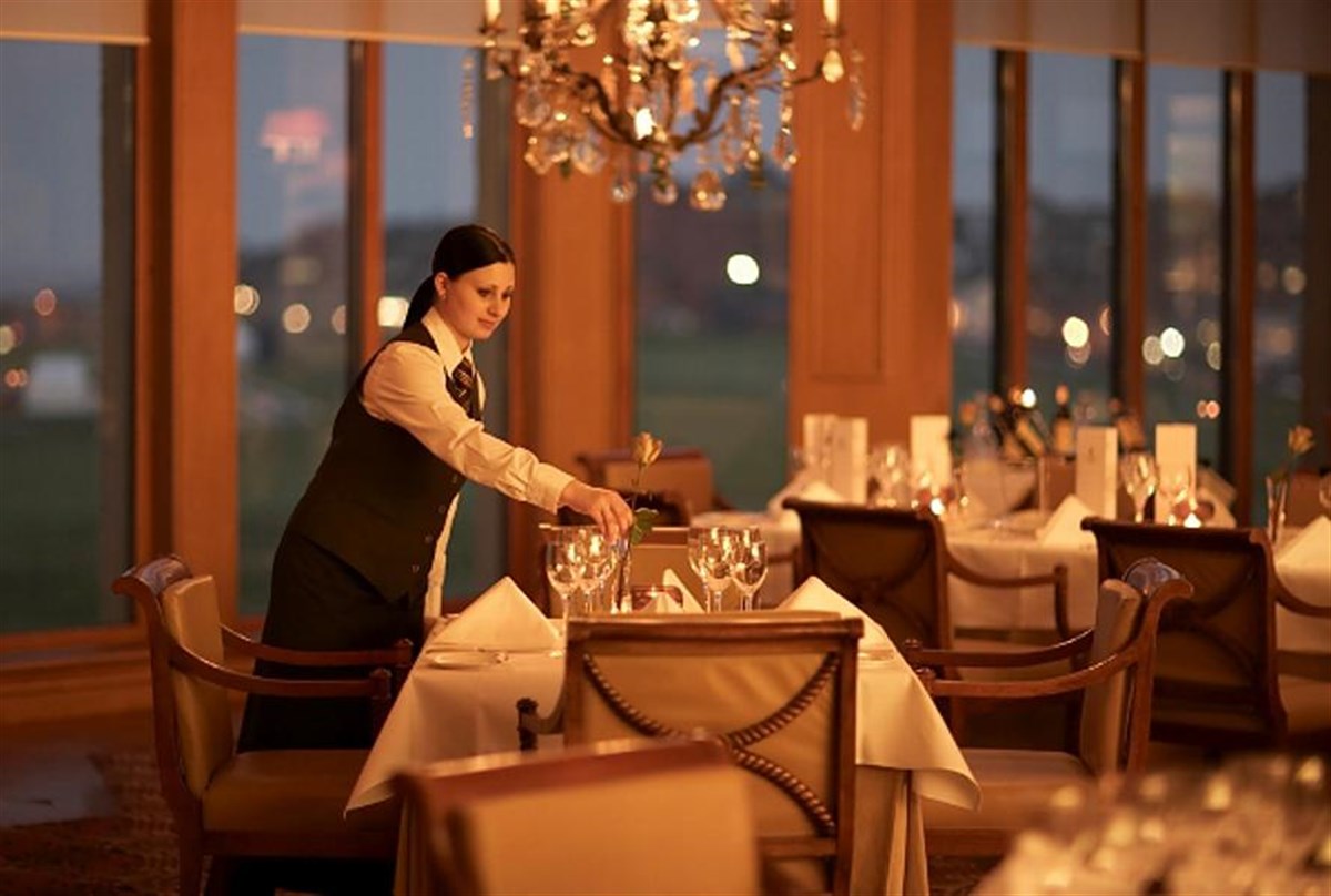 Dinner at the Road Hole Restaurant