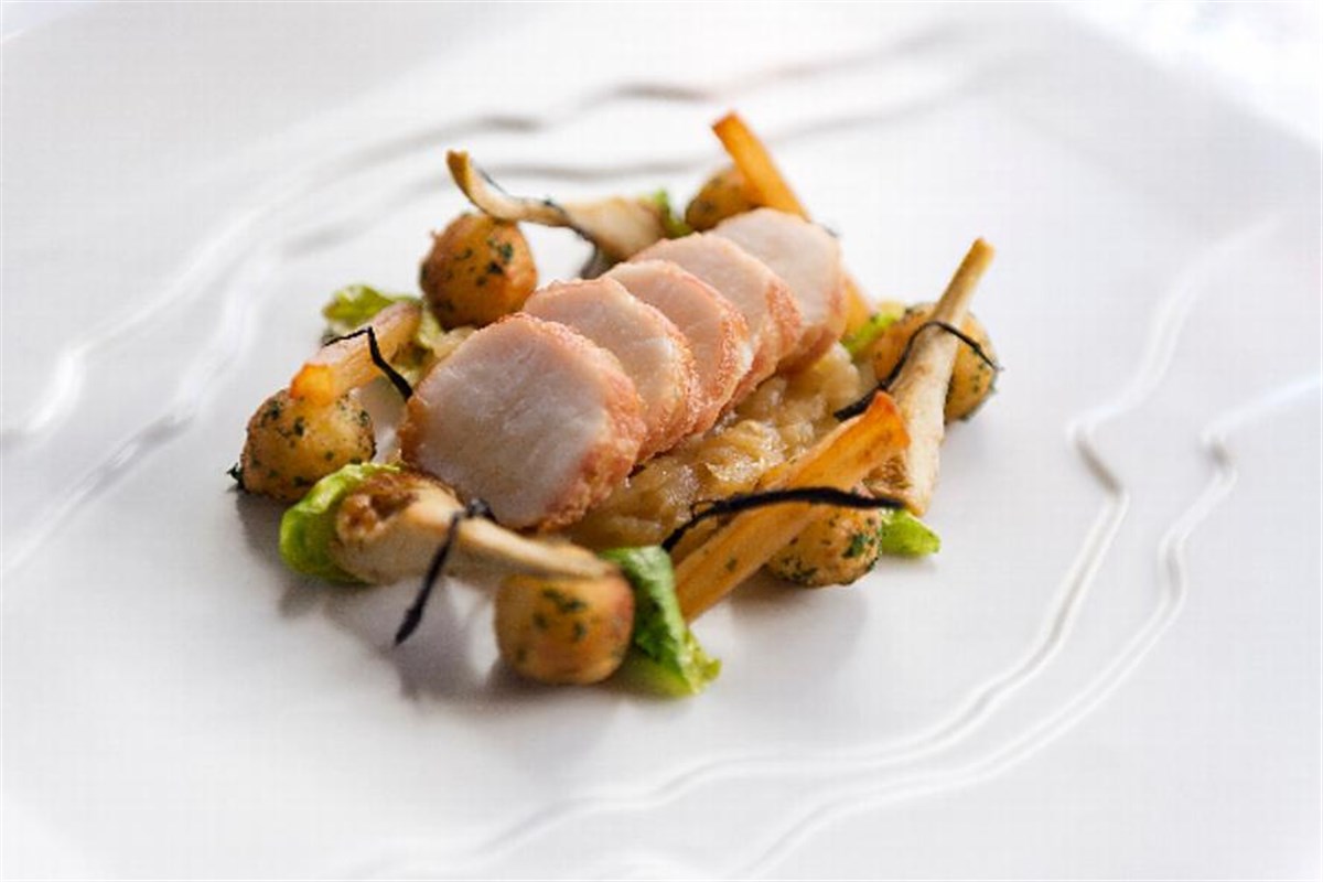 Scrabster monkfish, Ayrshire ham, artichokes, salsify, black trompette muchrooms, roaster potatoes
