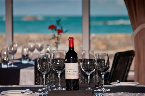 Wine & Dine