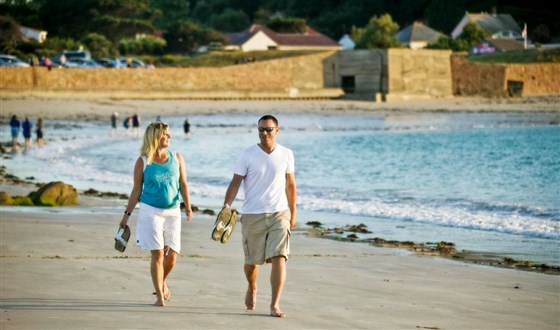 Stroll along the shore
