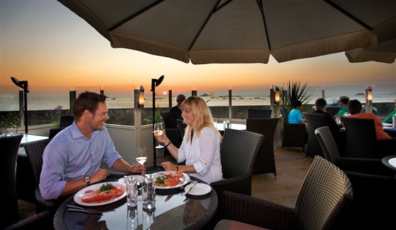Al fresco dining