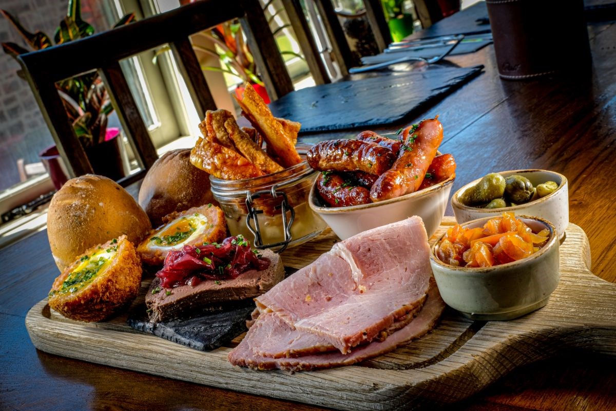 Famished Farmer sharing board
