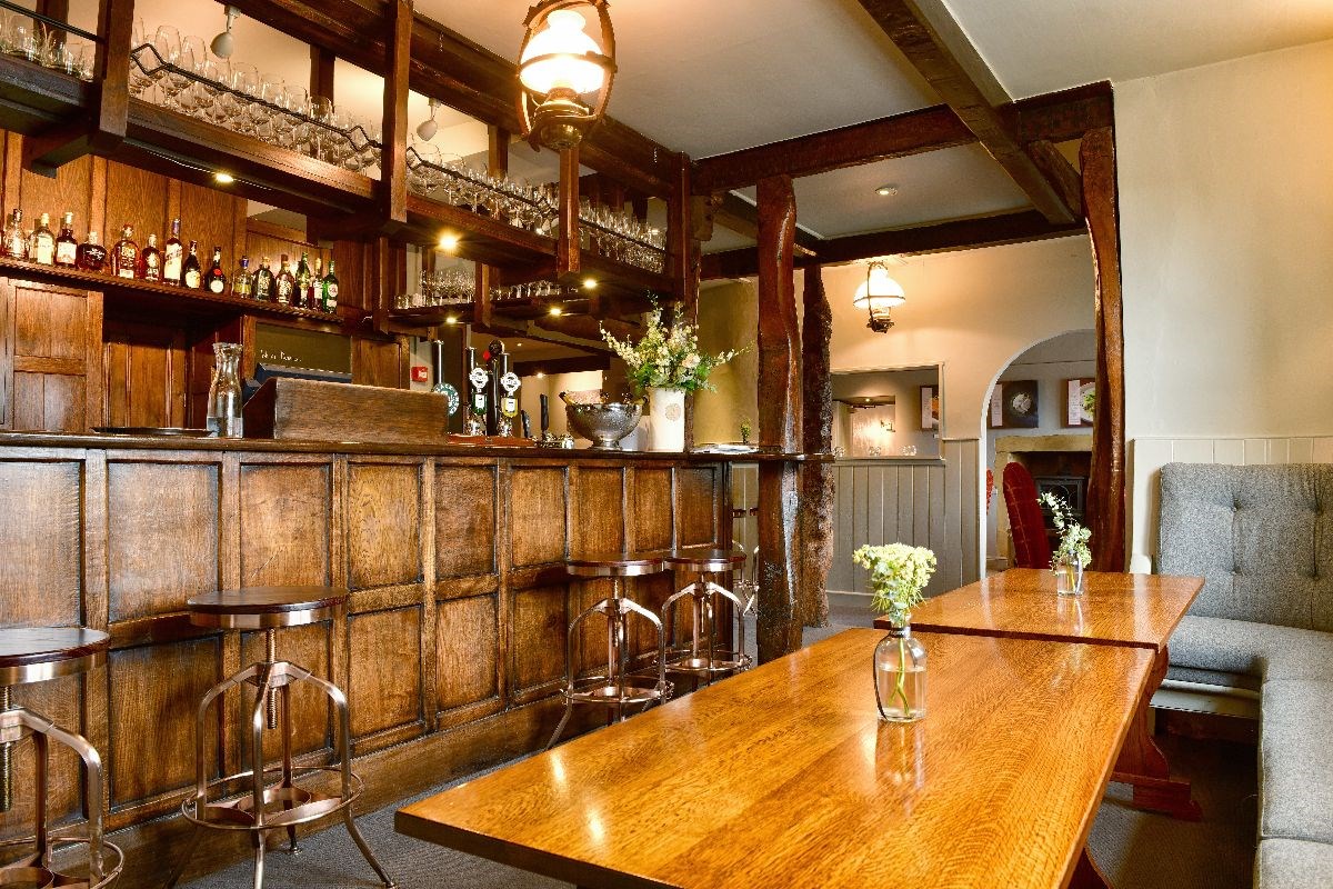 Angel Bar