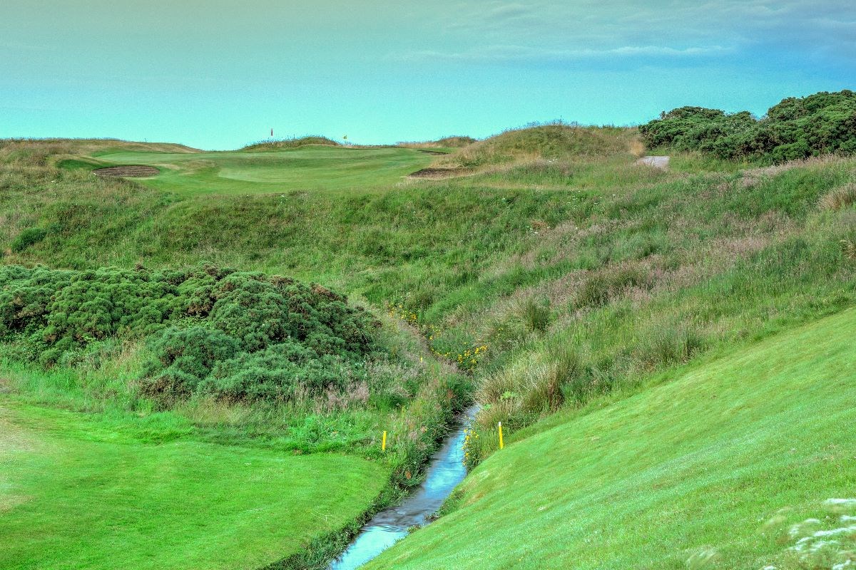 16th hole - Nipper