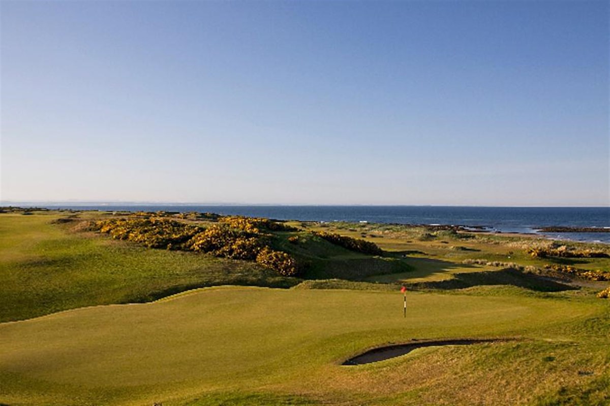 18th Green to Tee