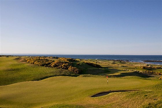 18th Green to Tee