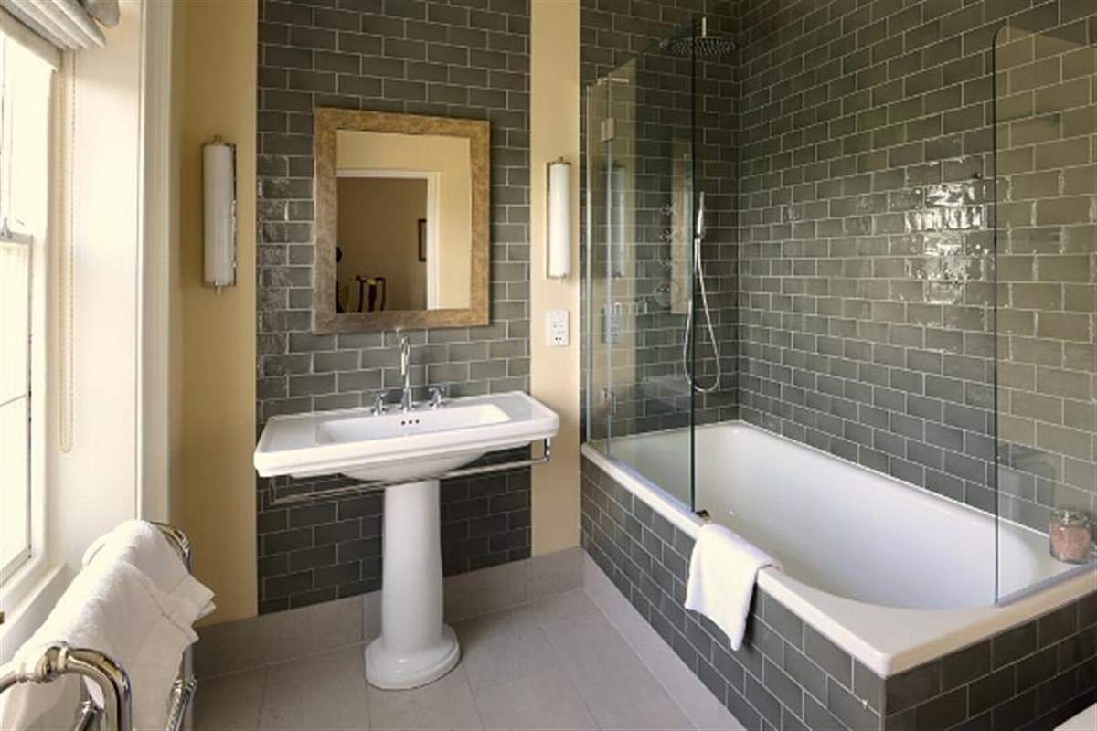 Victoria bathroom