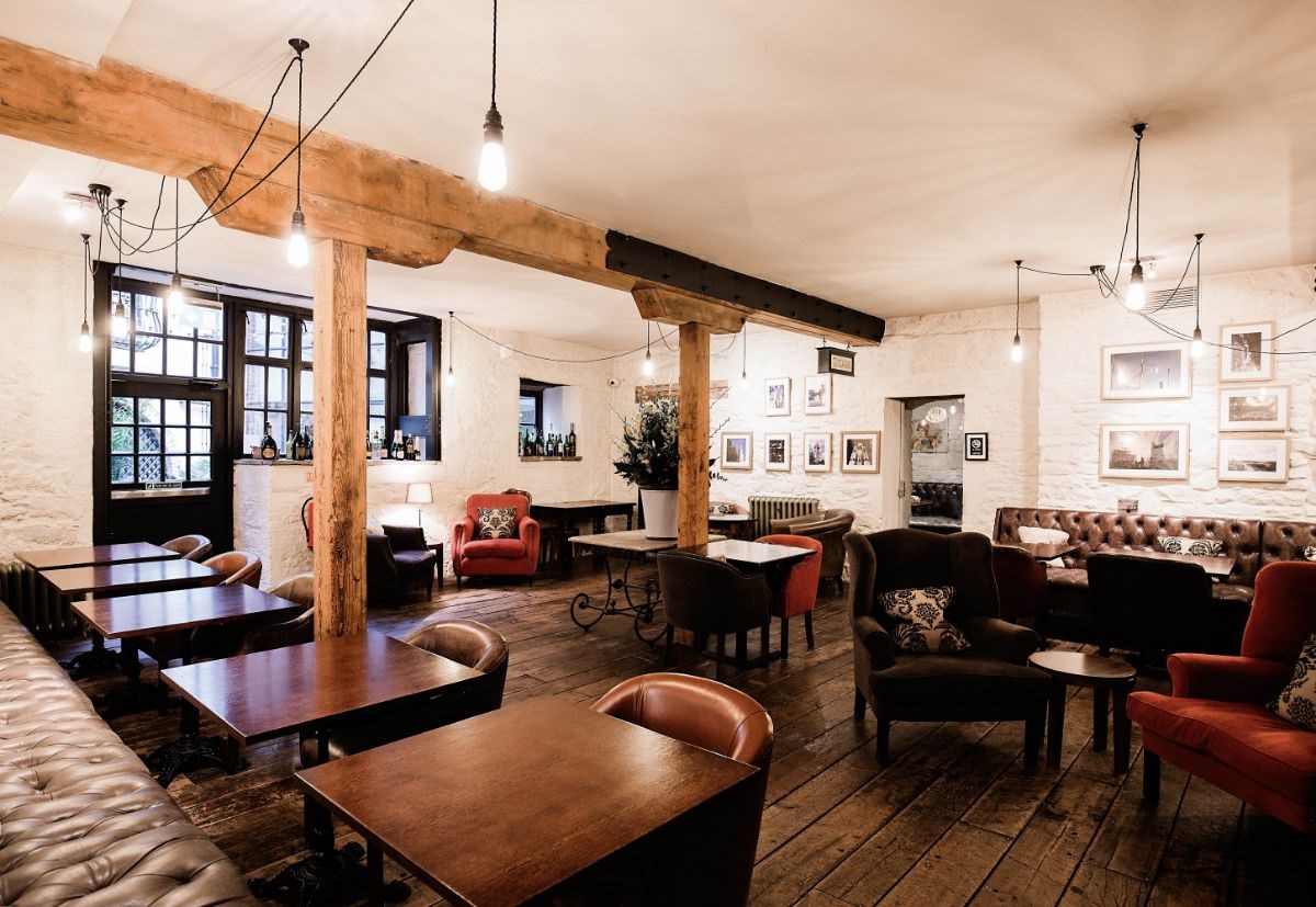 The sugar bar 