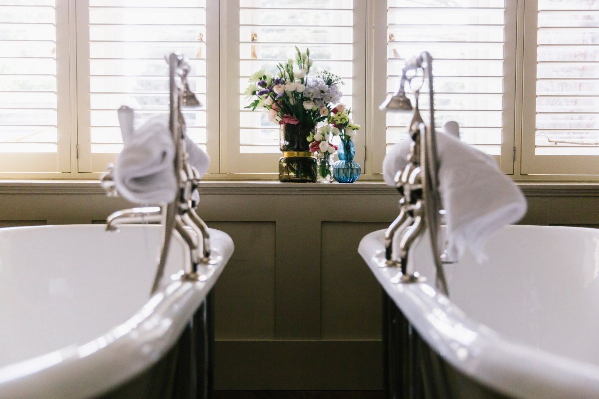 Bridal Suite Bath Tubs