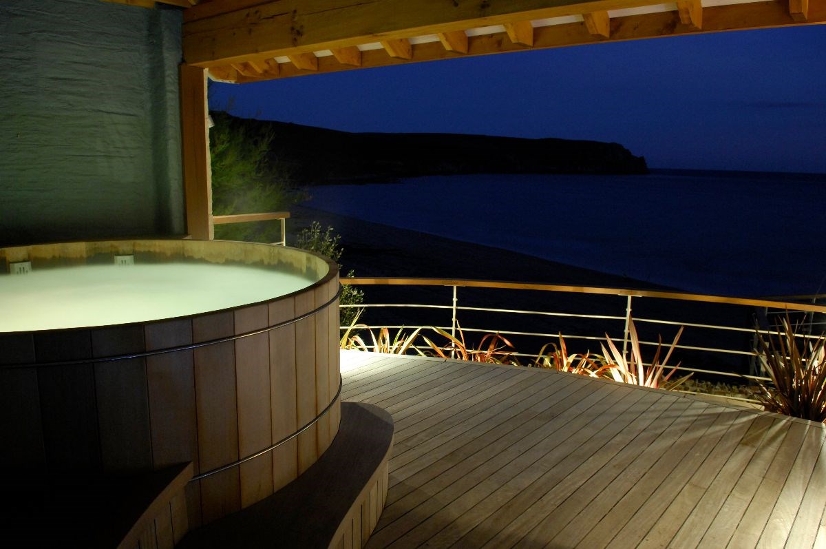 The Nare hot tub has probably the best view in Cornwall