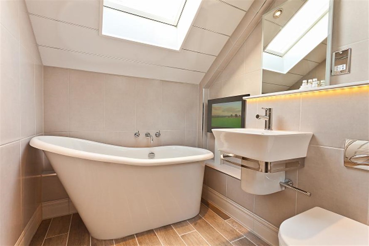 Roll-top Baths