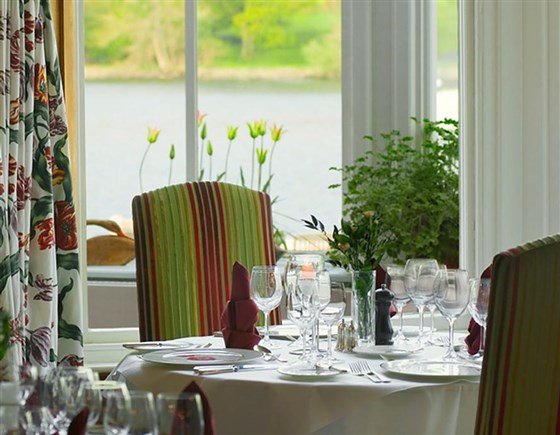 Lakeview Restaurant