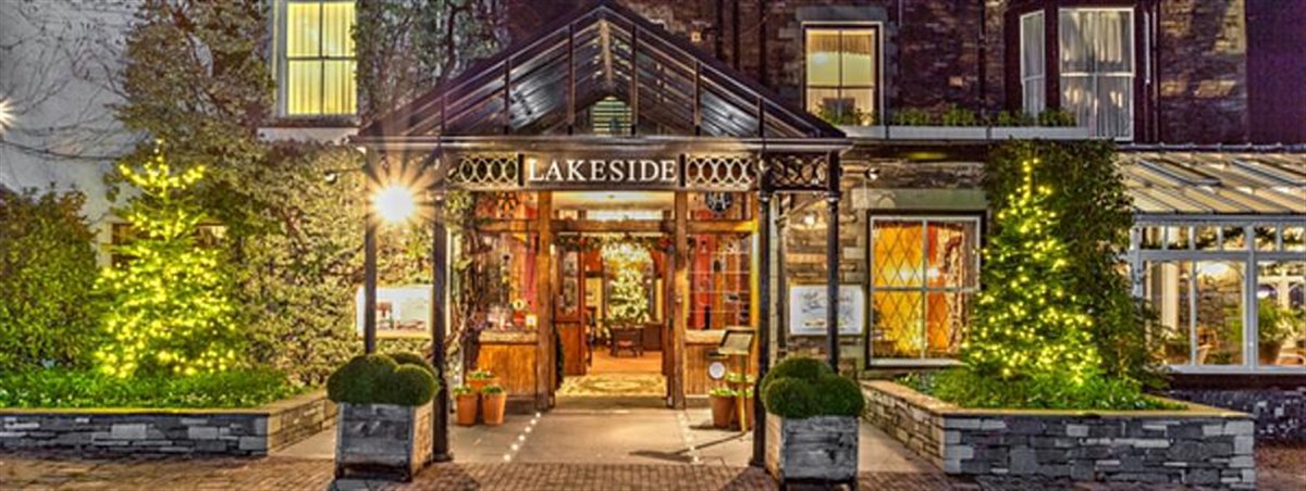 Festive Lakeside